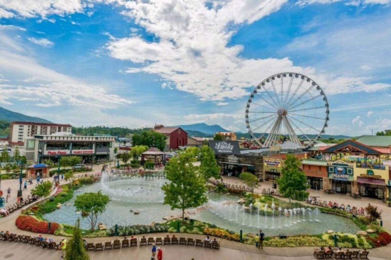 Gt307 Romantic Condo Downtown Gatlinburg & Pool Екстер'єр фото