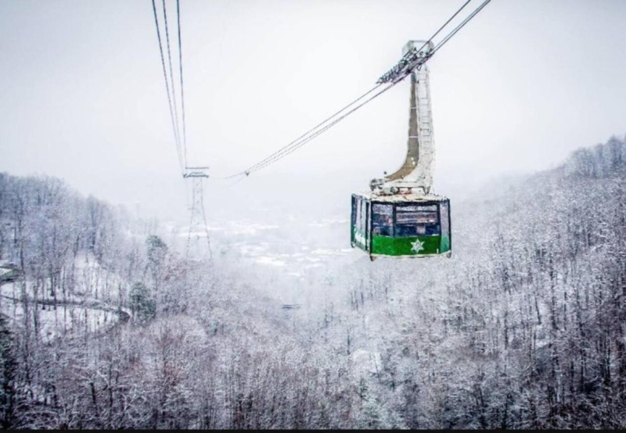 Gt307 Romantic Condo Downtown Gatlinburg & Pool Екстер'єр фото