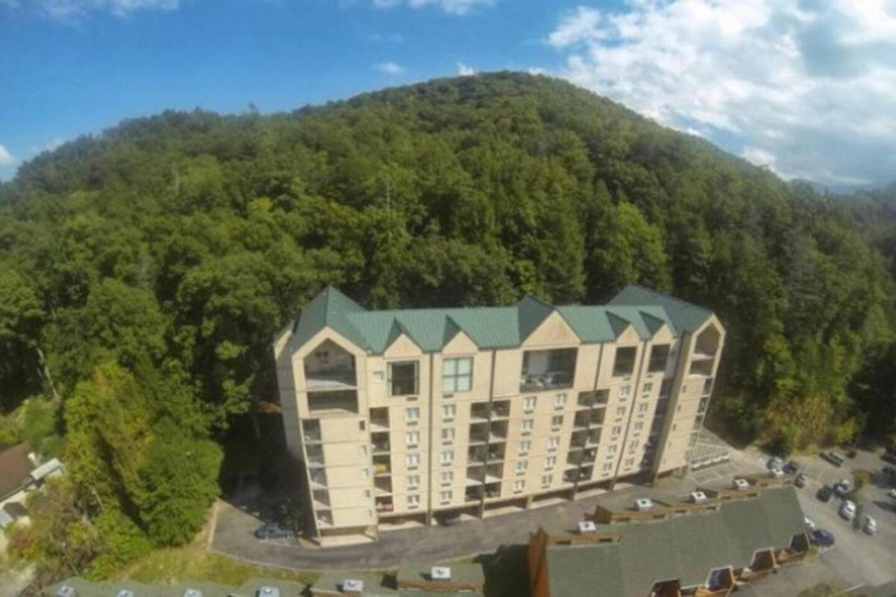 Gt307 Romantic Condo Downtown Gatlinburg & Pool Екстер'єр фото