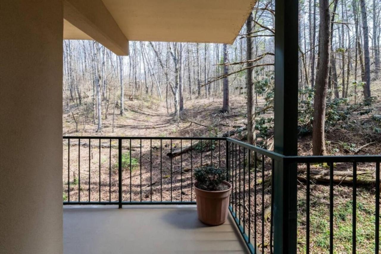 Gt307 Romantic Condo Downtown Gatlinburg & Pool Екстер'єр фото